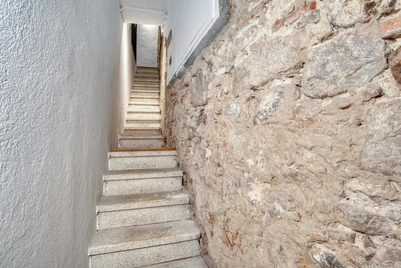 Old Side Two Apartamento Gerona